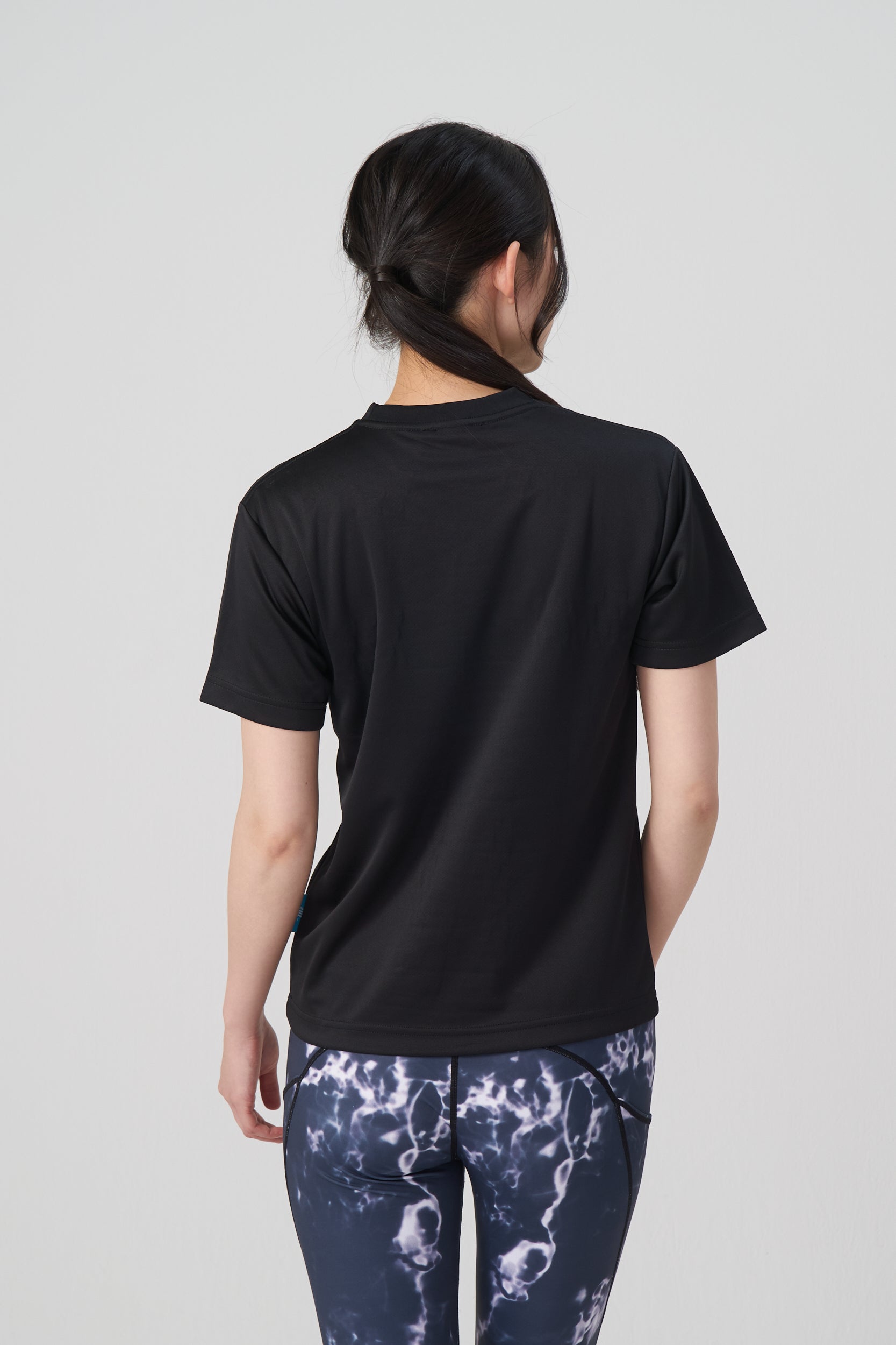 男女兼用＞＜冷感生地＞ リライブシャツスポーツ *在庫限り – [公式