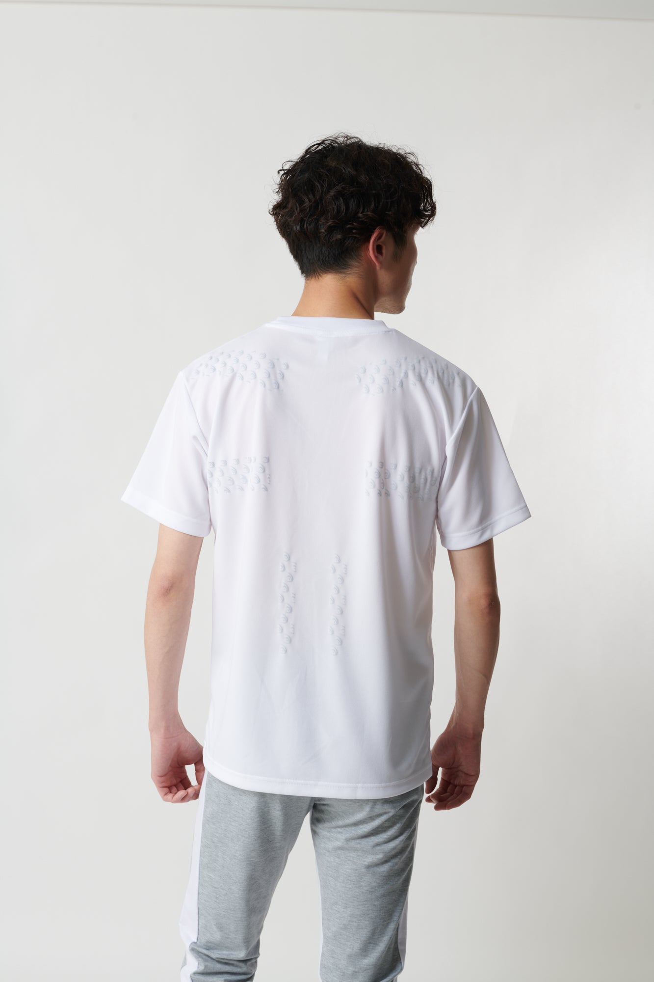 ＜男女兼用＞ リライブシャツ［丸ネック］