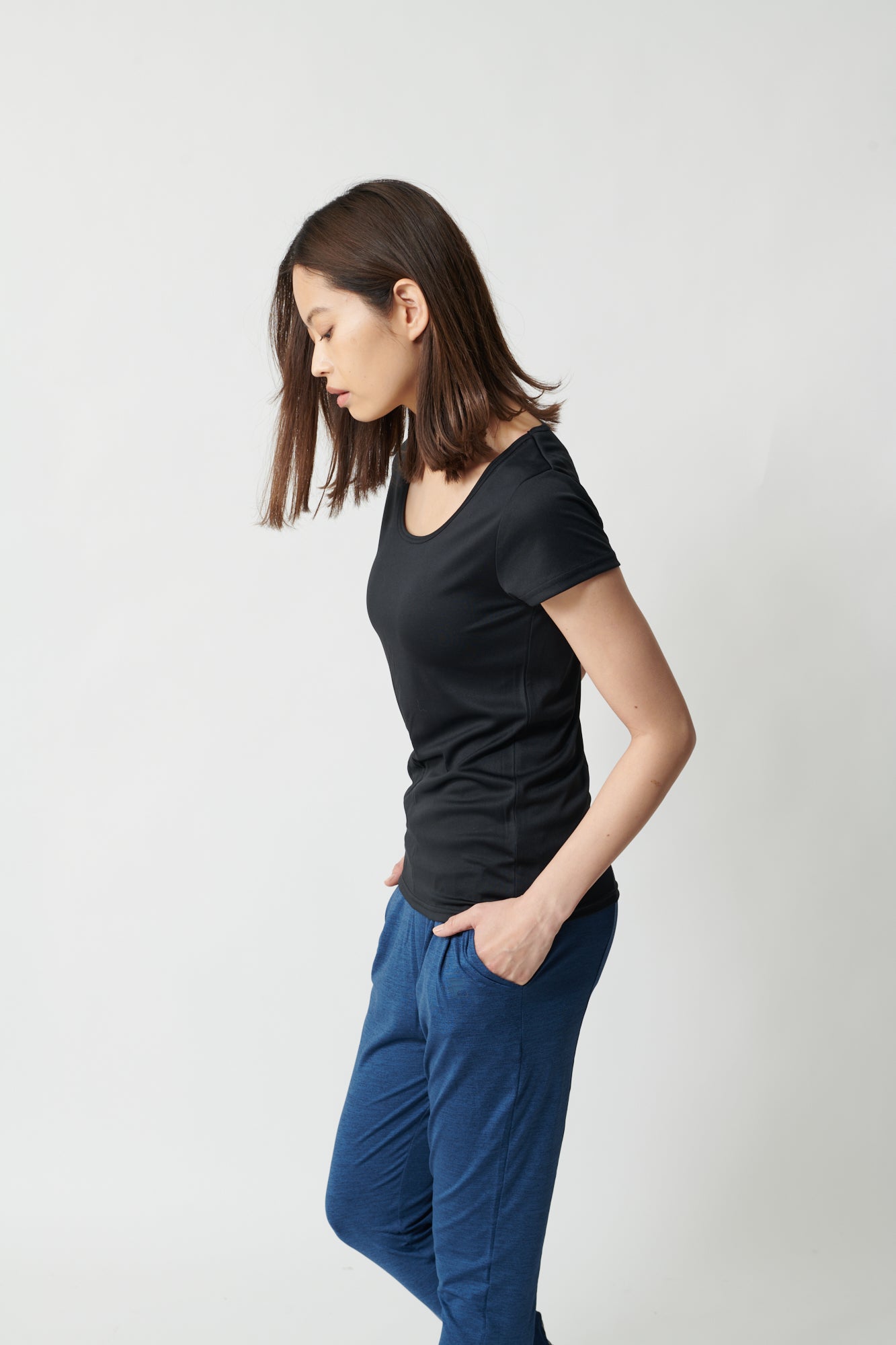 ＜レディース＞ リライブインナー［2分袖］