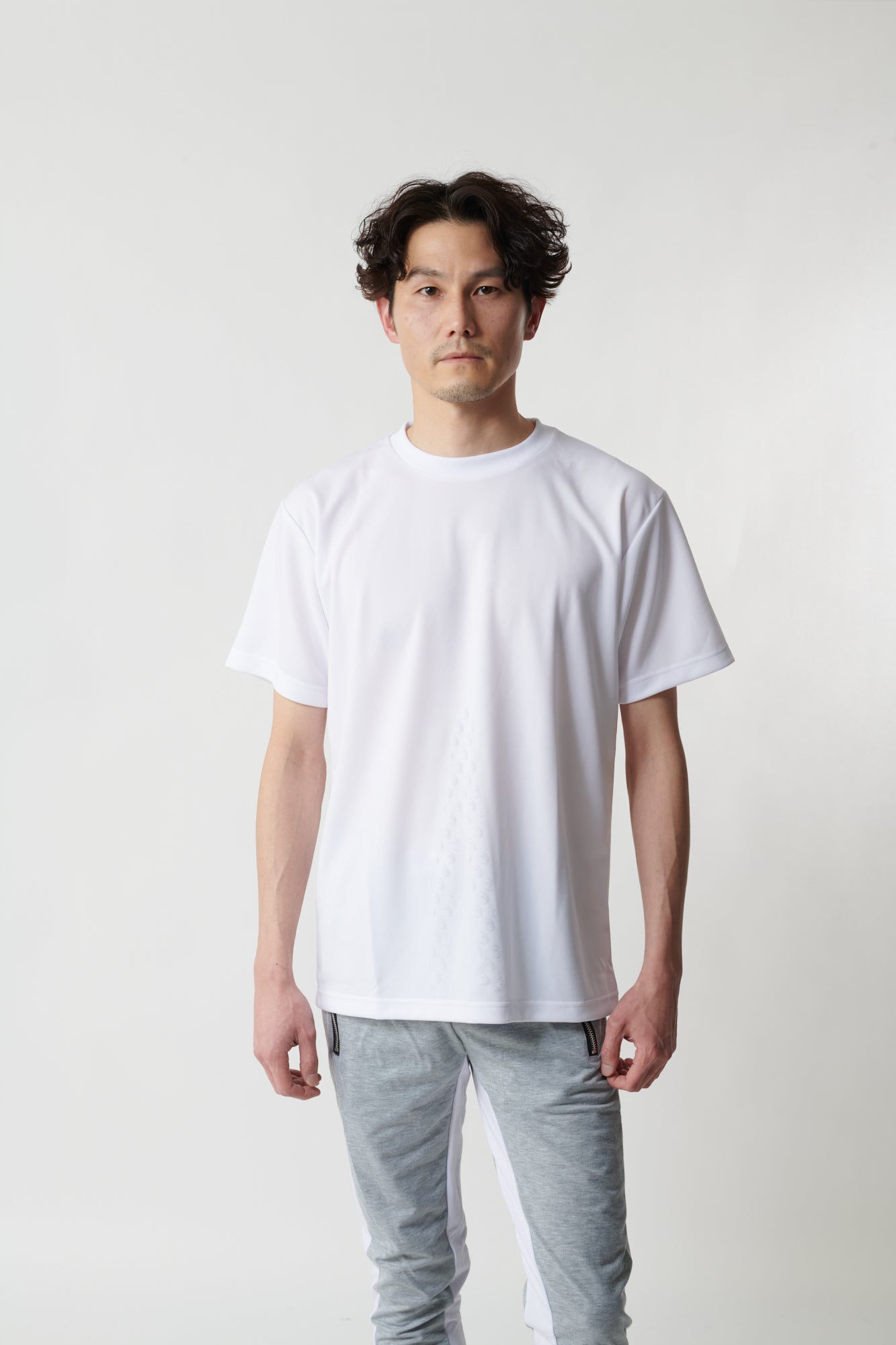 ＜男女兼用＞ リライブシャツ［丸ネック］