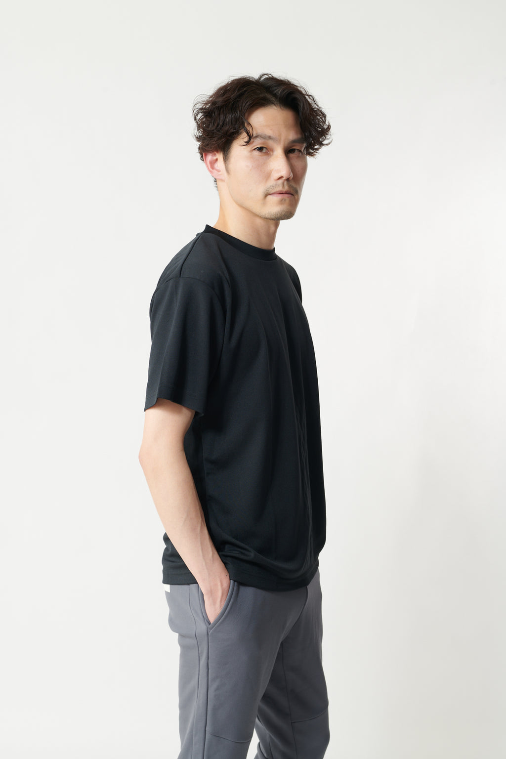 ＜男女兼用＞ リライブシャツ［丸ネック］